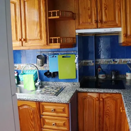 2 Bedrooms With Wifi At Arona
